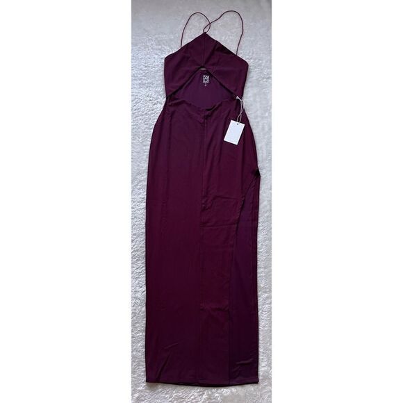 NWT Not Yours to Keep Angela Gown in Plum, Size Medium - Picture 4 of 11